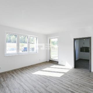 Prodej bytu 3+1 84 m² Benešov, Pod Karlovem