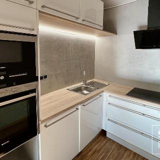 Pronájem bytu 2+kk 40 m² Kolín, Masarykova