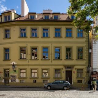 Pronájem bytu 3+1 150 m² Praha