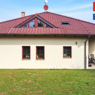 Prodej rodinného domu 309 m&sup2; Úvaly