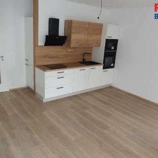 Pronájem bytu 2+kk 47 m² Praha, Milánská