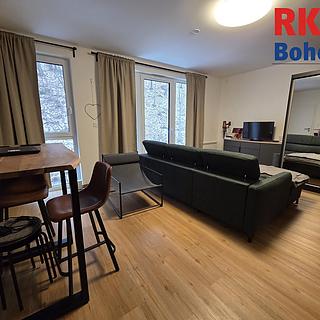 Pronájem bytu 2+kk 38 m&sup2; Praha