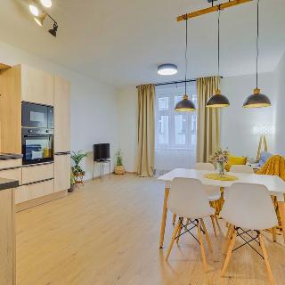 Pronájem bytu 2+kk 57 m² Praha, Heydukova