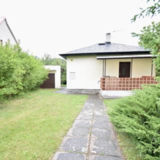 Pronájem rodinného domu 52 m² Pyšely, V Pískovně
