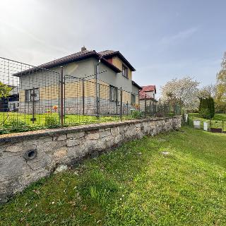 Prodej rodinného domu 300 m² Zbýšov, 