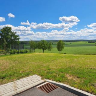 Prodej stavební parcely 1227 m&sup2; Charvatce