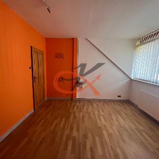 Pronájem kanceláře 14 m² Rožnov pod Radhoštěm, Nerudova