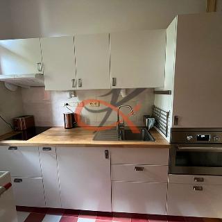 Pronájem rodinného domu 185 m² Rožnov pod Radhoštěm, Bučiska