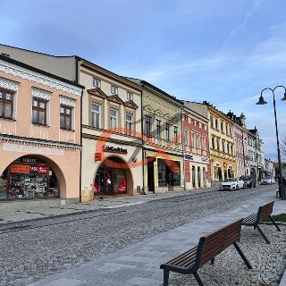 Prodej obchodu 345 m² Valašské Meziříčí, Náměstí