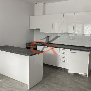 Pronájem bytu 2+kk 37 m² Valašské Meziříčí, Na Potůčkách