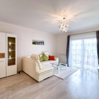 Prodej bytu 3+kk 68 m² Milovice Mladá, Slepá