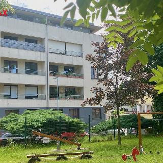 Prodej bytu 2+kk 80 m² Kolín, Chelčického