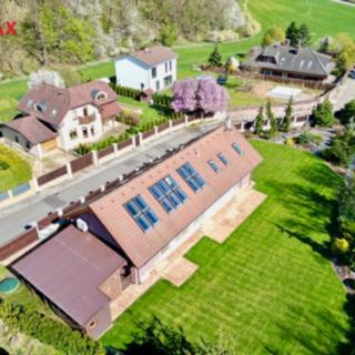 Prodej rodinného domu 200 m² Pětihosty
