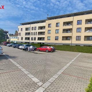 Prodej bytu 2+kk 80 m² Kolín, Chelčického