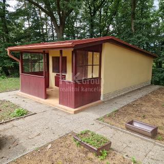 Prodej chaty 25 m² Pozdeň, 