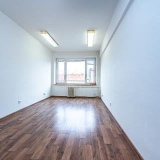 Pronájem kanceláře 15 m² Praha, Ječná