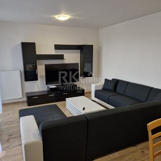 Pronájem bytu 3+kk 66 m² Slaný, Smečenská