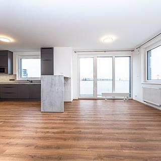 Pronájem bytu 3+kk 83 m² Praha