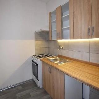 Pronájem bytu 1+1 35 m² Chomutov