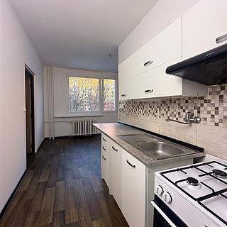 Pronájem bytu 2+1 60 m&sup2; Chomutov