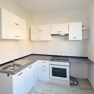 Pronájem bytu 2+1 60 m² Chomutov, Skalková