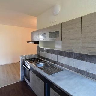 Pronájem bytu 2+1 60 m² Chomutov, 17. listopadu