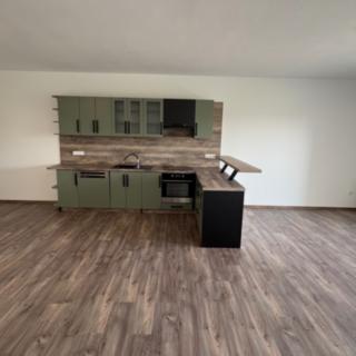 Pronájem bytu 2+kk 68 m² Pelhřimov Starý