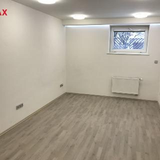 Prodej kanceláře 57 m² Pelhřimov, Pražská