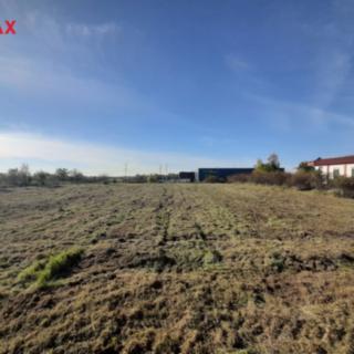 Prodej komerčního pozemku 5166 m&sup2; Telnice