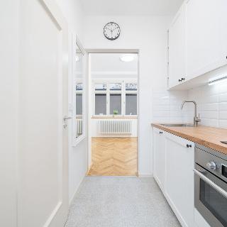 Pronájem bytu 1+kk a garsoniéry 16 m² Praha, Sudoměřská