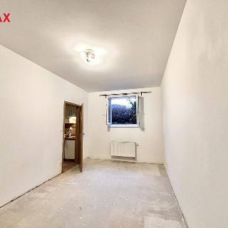 Prodej bytu 1+kk a garsoniéry 25 m² Praha, Dobrovolného