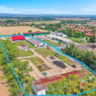 Prodej výrobního objektu 3 000 m² Jasenná