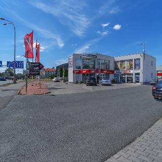 Pronájem obchodu 300 m² Hradec Králové, Víta Nejedlého