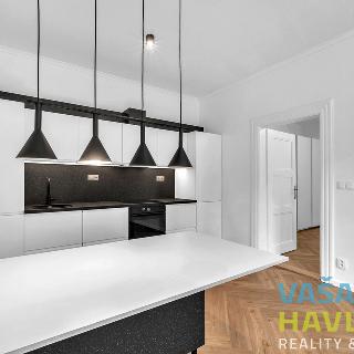 Pronájem bytu 2+kk 48 m² Hradec Králové, Bratří Čapků