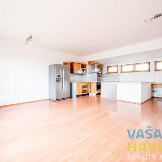 Pronájem bytu 4+kk 97 m² Hradec Králové, Pouchovská