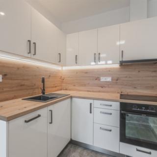 Pronájem bytu 3+kk 52 m² Hradec Králové Pražské Předměstí, Horova