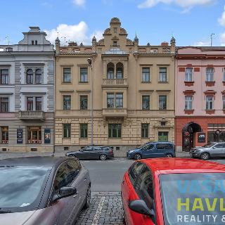 Pronájem bytu 2+kk 83 m² Hradec Králové