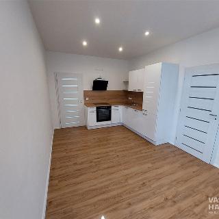 Pronájem bytu 1+kk a garsoniéry 33 m² Trutnov, Janáčkova