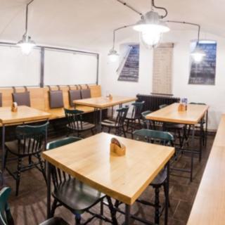 Prodej restaurace 107 m² Hradec Králové