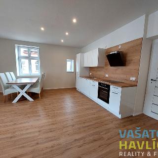 Pronájem bytu 3+kk 86 m² Trutnov, Janáčkova