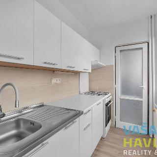 Pronájem bytu 3+kk 64 m² Hradec Králové, Severní