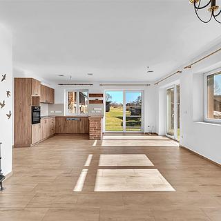 Prodej rodinného domu 204 m&sup2; Nechanice
