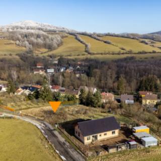 Prodej stavební parcely 2413 m&sup2; Horní Police