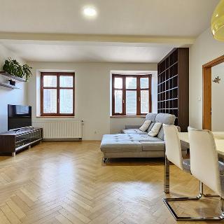 Pronájem bytu 3+kk 77 m² Boskovice, Komenského