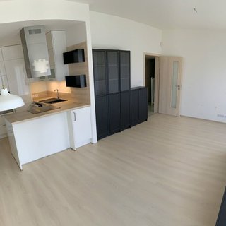 Prodej bytu 2+kk 58 m² Praha, Lošáková