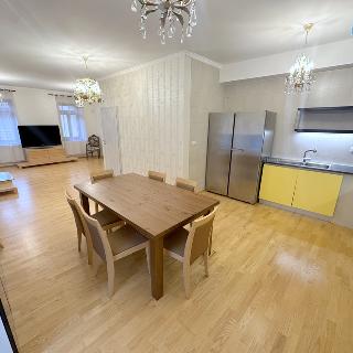 Pronájem bytu 3+kk 111 m² Praha, V Šáreckém údolí