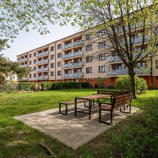 Prodej bytu 3+1 64 m² České Budějovice, Suchovrbenské nám.