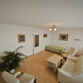 Prodej bytu 1+1 40 m² Praha, Slévačská