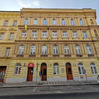 Pronájem bytu 2+kk 38 m² Praha, Na Valentince