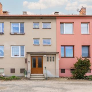 Prodej bytu 3+1 60 m² Letonice